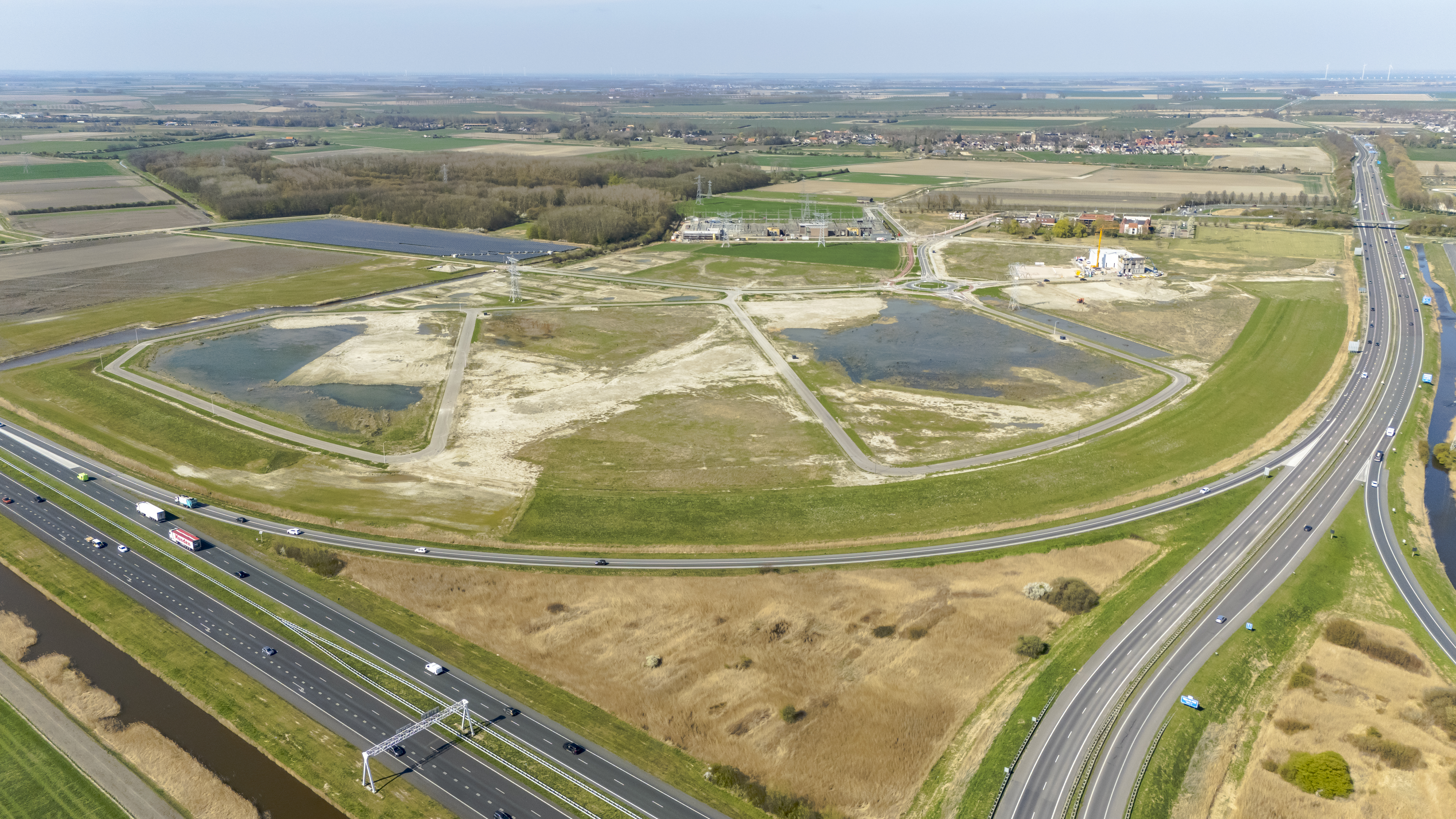 dronebeeld Bedrijvenpark Deltaweg april